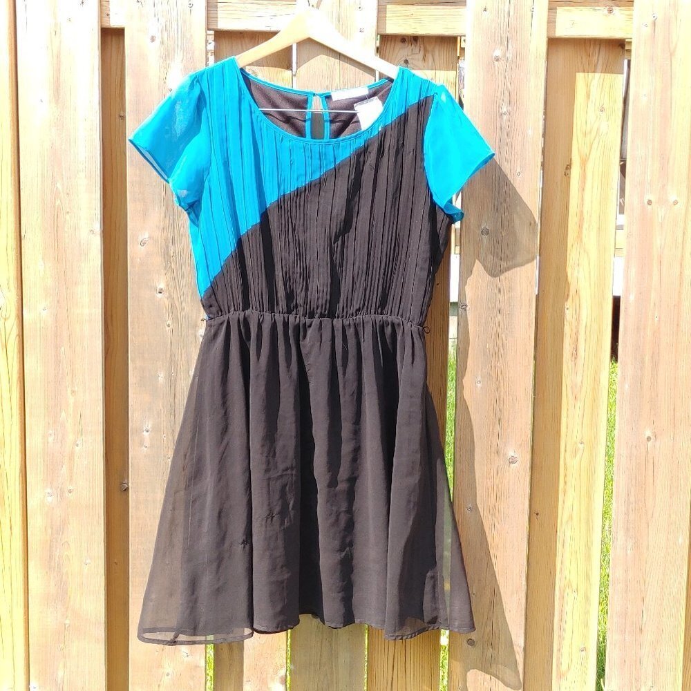 PRETTY Ricki's Colour Blocking Dress Women's Size 8 BNWT With Flaws